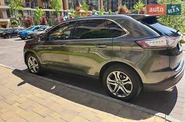 Внедорожник / Кроссовер Ford Edge 2018 в 