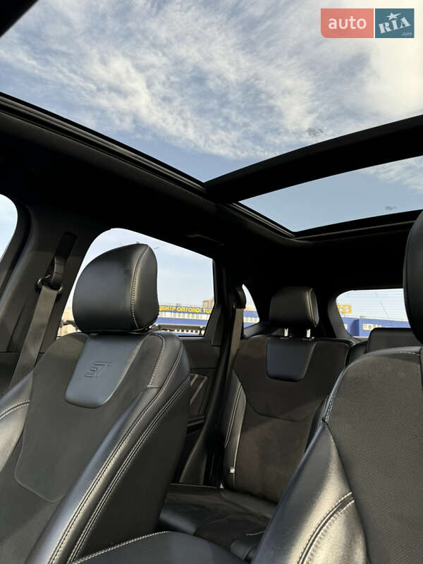 Внедорожник / Кроссовер Ford Edge 2019 в Киеве