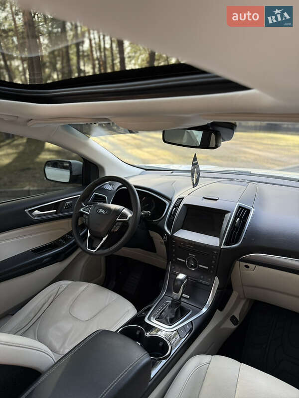 Позашляховик / Кросовер Ford Edge 2016 в Чернігові