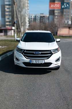 Внедорожник / Кроссовер Ford Edge 2016 в 
