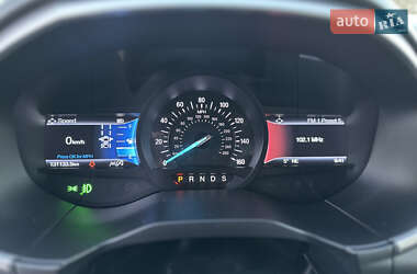 Внедорожник / Кроссовер Ford Edge 2019 в 