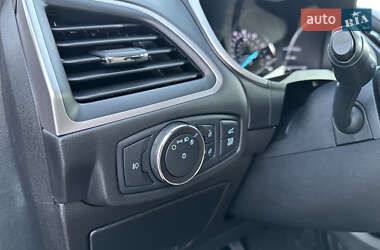Внедорожник / Кроссовер Ford Edge 2019 в 