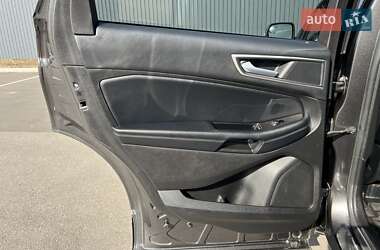 Внедорожник / Кроссовер Ford Edge 2017 в 