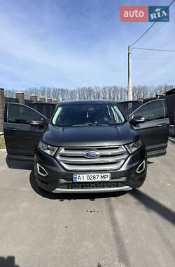 Позашляховик / Кросовер Ford Edge 2018 в 