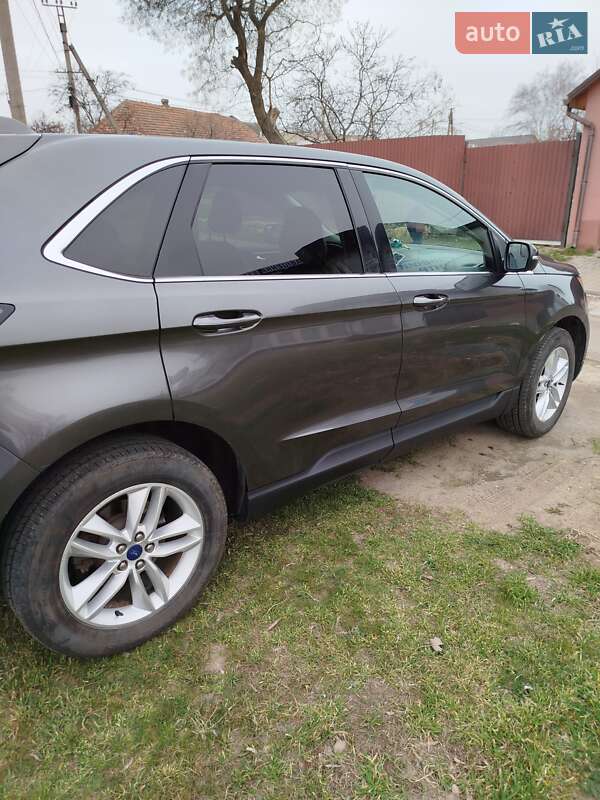 Внедорожник / Кроссовер Ford Edge 2017 в Николаеве