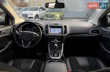 Внедорожник / Кроссовер Ford Edge 2018 в 