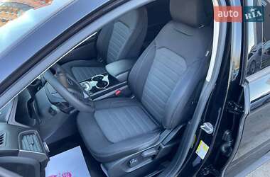 Внедорожник / Кроссовер Ford Edge 2017 в 