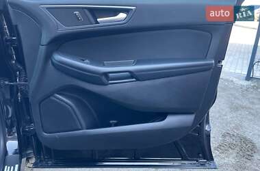 Внедорожник / Кроссовер Ford Edge 2017 в 