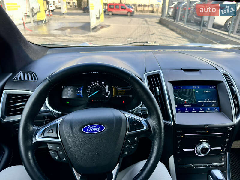 Внедорожник / Кроссовер Ford Edge 2017 в Черновцах