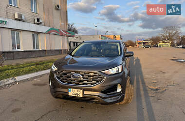 Внедорожник / Кроссовер Ford Edge 2022 в 
