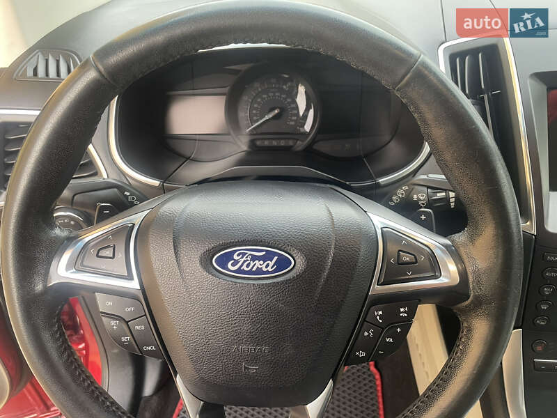 Позашляховик / Кросовер Ford Edge 2018 в Миргороді