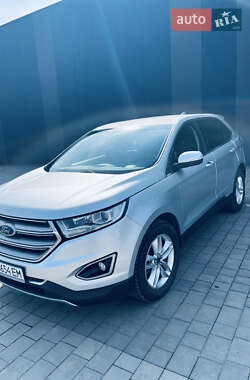Внедорожник / Кроссовер Ford Edge 2017 в 