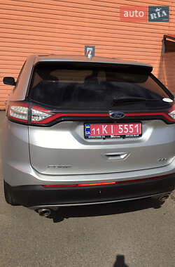 Внедорожник / Кроссовер Ford Edge 2016 в 