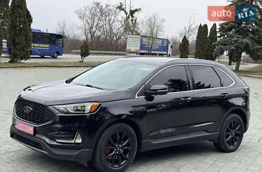 Внедорожник / Кроссовер Ford Edge 2019 в 