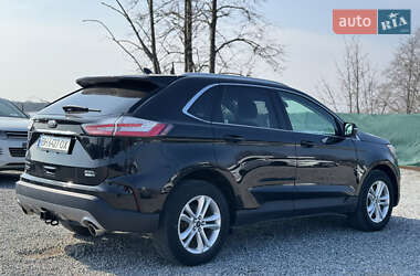Внедорожник / Кроссовер Ford Edge 2018 в 