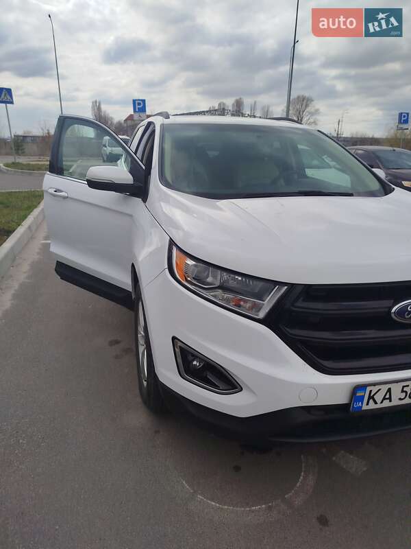 Внедорожник / Кроссовер Ford Edge 2016 в Киеве