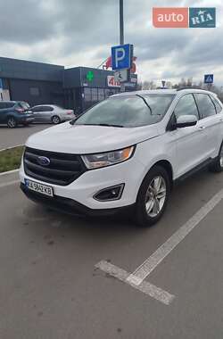 Внедорожник / Кроссовер Ford Edge 2016 в 