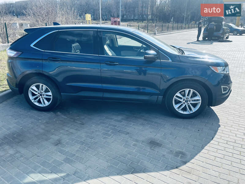 Внедорожник / Кроссовер Ford Edge 2017 в Ровно