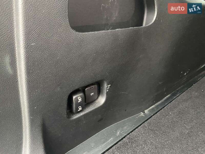 Позашляховик / Кросовер Ford Edge 2019 в Києві