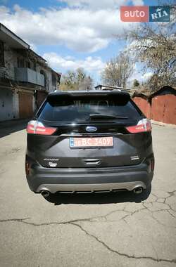 Внедорожник / Кроссовер Ford Edge 2019 в 