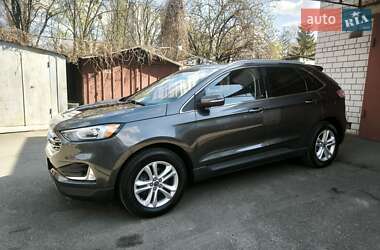 Внедорожник / Кроссовер Ford Edge 2019 в 