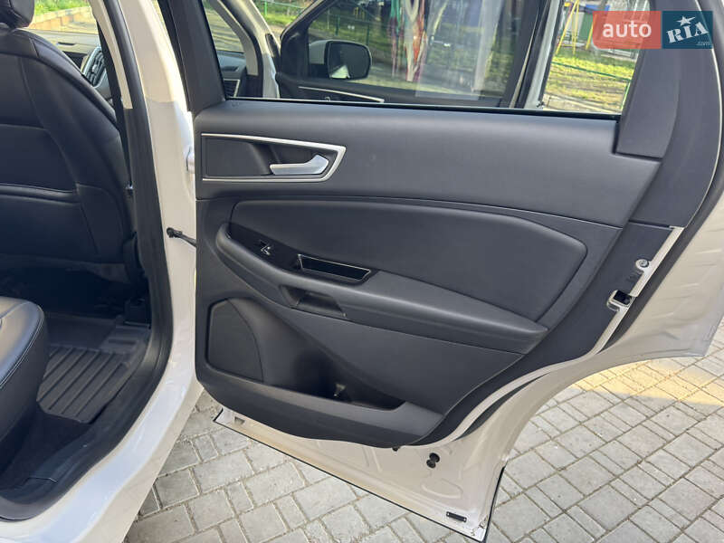 Внедорожник / Кроссовер Ford Edge 2018 в Первомайске фото 32 Внедорожник / Кроссовер Ford Edge 2018 в Первомайске