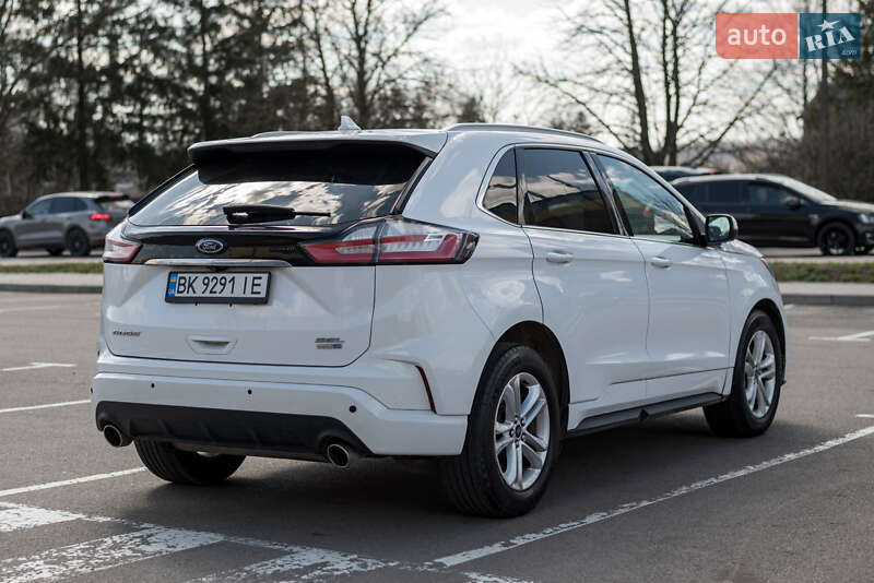 Внедорожник / Кроссовер Ford Edge 2019 в Ровно
