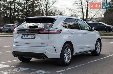Внедорожник / Кроссовер Ford Edge 2019 в 