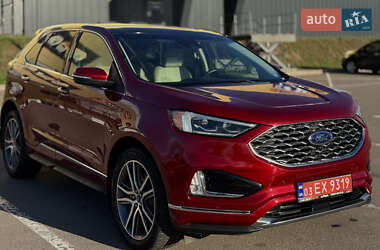 Внедорожник / Кроссовер Ford Edge 2019 в 