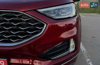 Внедорожник / Кроссовер Ford Edge 2019 в 