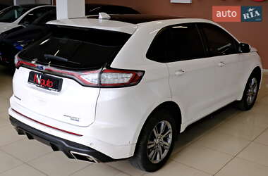 Внедорожник / Кроссовер Ford Edge 2017 в 