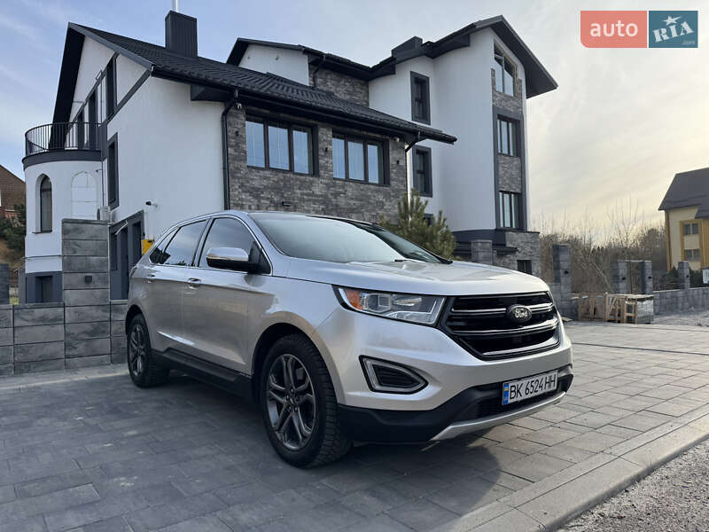 Позашляховик / Кросовер Ford Edge 2016 в Рівному