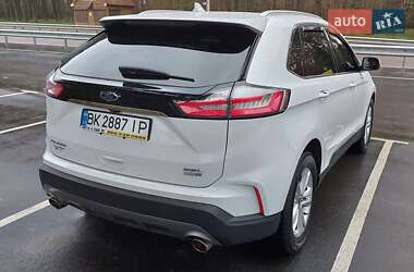Внедорожник / Кроссовер Ford Edge 2019 в 