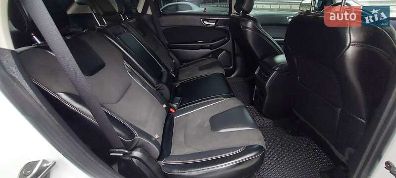 Позашляховик / Кросовер Ford Edge 2019 в Дубні