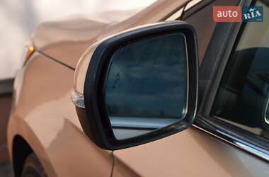 Позашляховик / Кросовер Ford Edge 2021 в 