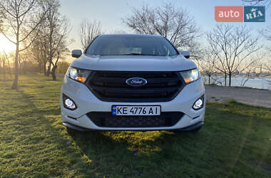Внедорожник / Кроссовер Ford Edge 2017 в 