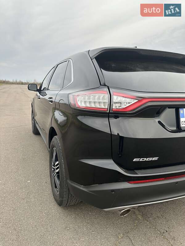Внедорожник / Кроссовер Ford Edge 2016 в Любешове