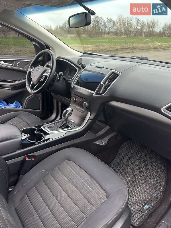 Внедорожник / Кроссовер Ford Edge 2016 в Любешове
