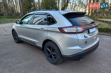 Позашляховик / Кросовер Ford Edge 2017 в 