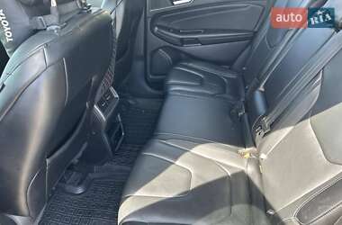 Внедорожник / Кроссовер Ford Edge 2017 в 