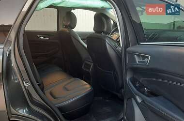 Внедорожник / Кроссовер Ford Edge 2018 в 