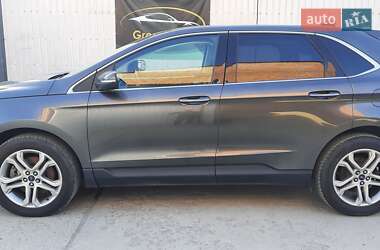 Внедорожник / Кроссовер Ford Edge 2018 в 