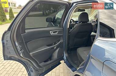 Внедорожник / Кроссовер Ford Edge 2019 в 