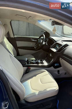 Внедорожник / Кроссовер Ford Edge 2020 в 