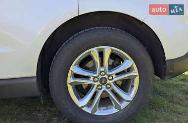 Внедорожник / Кроссовер Ford Edge 2015 в 
