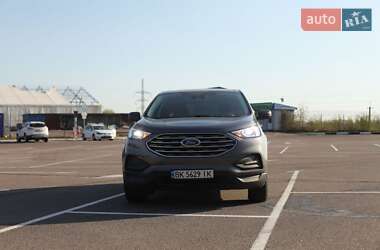 Ford Edge 2021