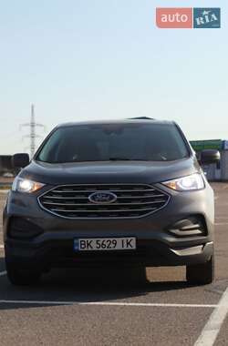 Внедорожник / Кроссовер Ford Edge 2021 в 