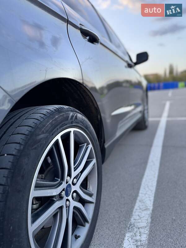 Внедорожник / Кроссовер Ford Edge 2019 в Каменец-Подольском фото 12 Внедорожник / Кроссовер Ford Edge 2019 в Каменец-Подольском