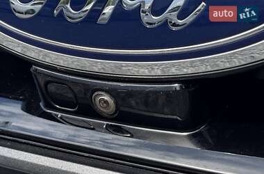 Внедорожник / Кроссовер Ford Edge 2018 в 