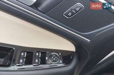 Внедорожник / Кроссовер Ford Edge 2018 в 